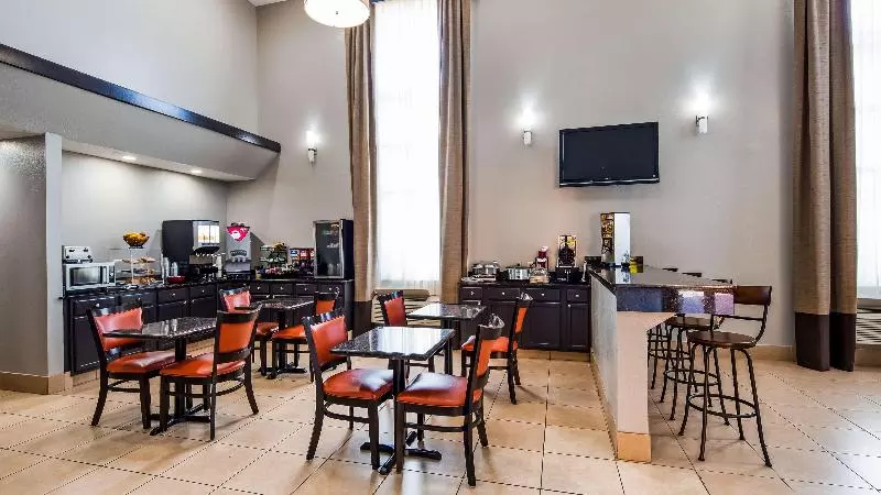 Отель Red Roof Inn & Suites Jackson   Richland