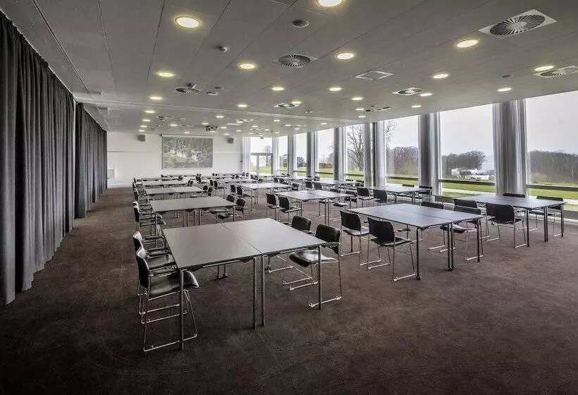 ホテル Comwell Kellers Park