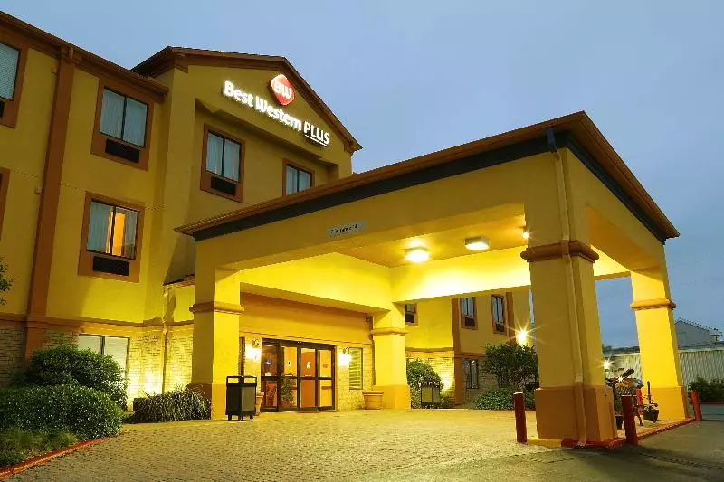 酒店 Comfort Inn & Suites