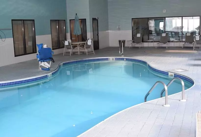 Отель Wingate By Wyndham Newell