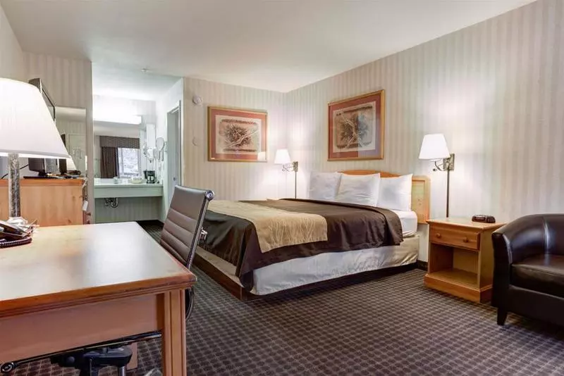 ホテル Quality Inn Half Moon Bay Miramar Beach