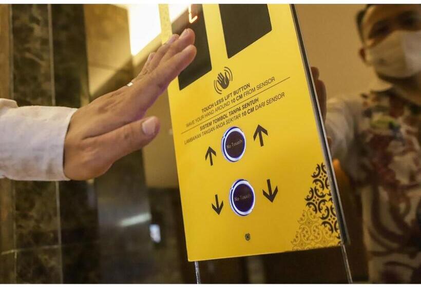 فندق Royal Ambarrukmo Yogyakarta