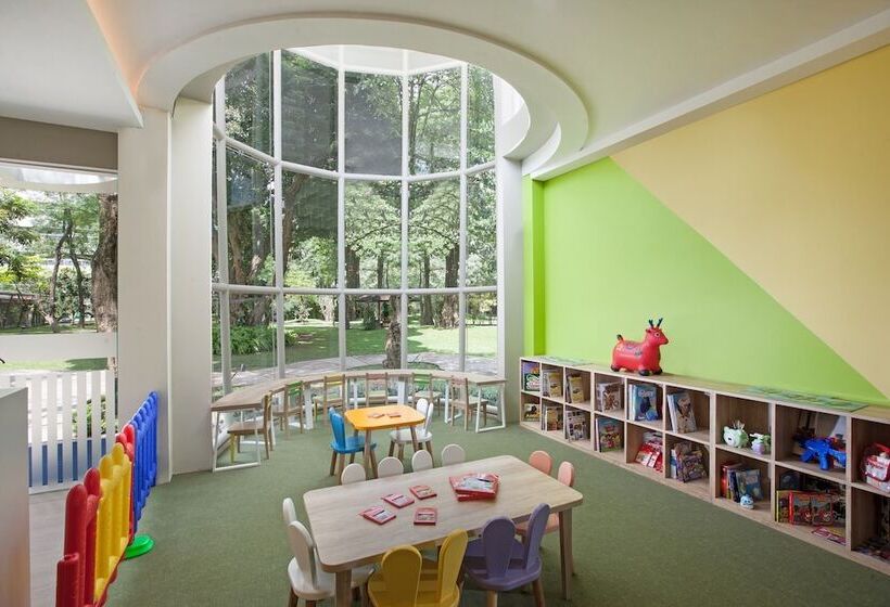 فندق Royal Ambarrukmo Yogyakarta