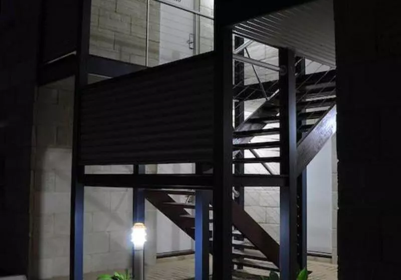 Pinnacles Edge Resort