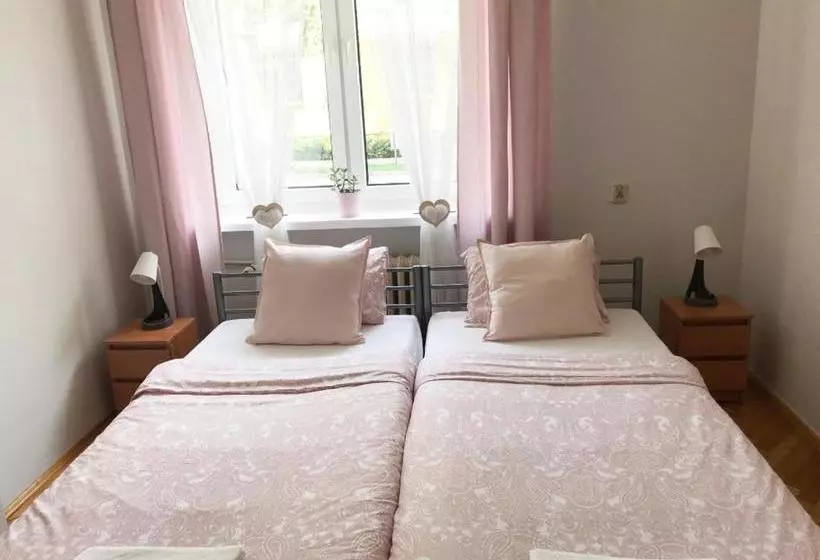 Hostel Mango