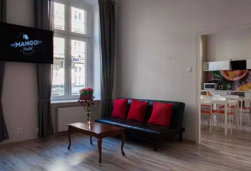 Hostel Mango