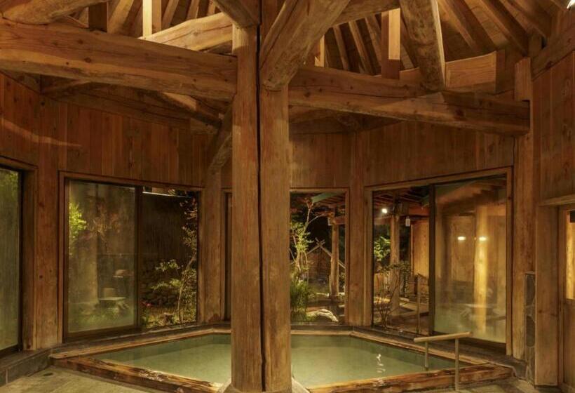 Отель Aishinkan