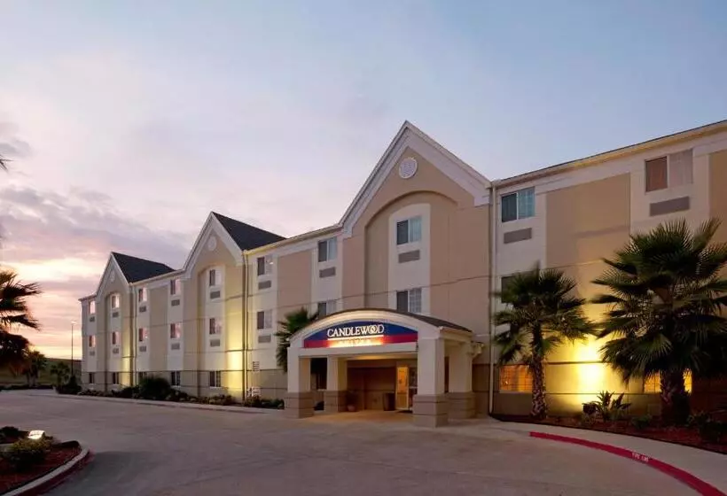 Отель Candlewood Suites Corpus Christi Spid, An Ihg