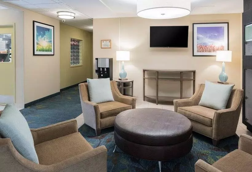 Отель Candlewood Suites Olympia   Lacey, An Ihg