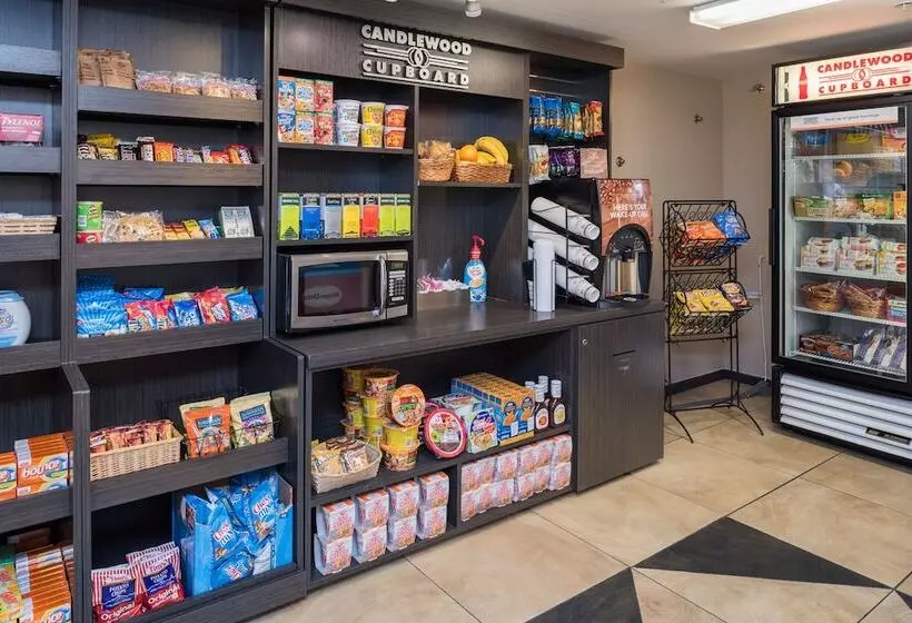 Отель Candlewood Suites Olympia   Lacey, An Ihg