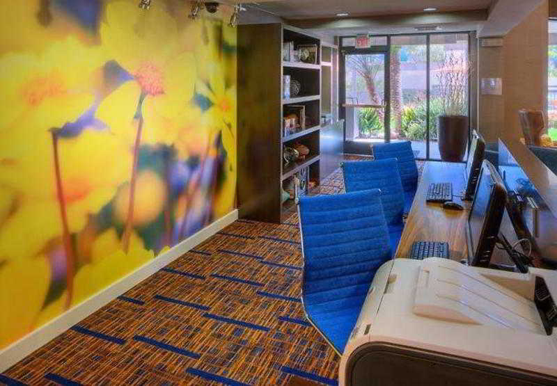 בית מלון כפרי Courtyard By Marriott San Diego Carlsbad