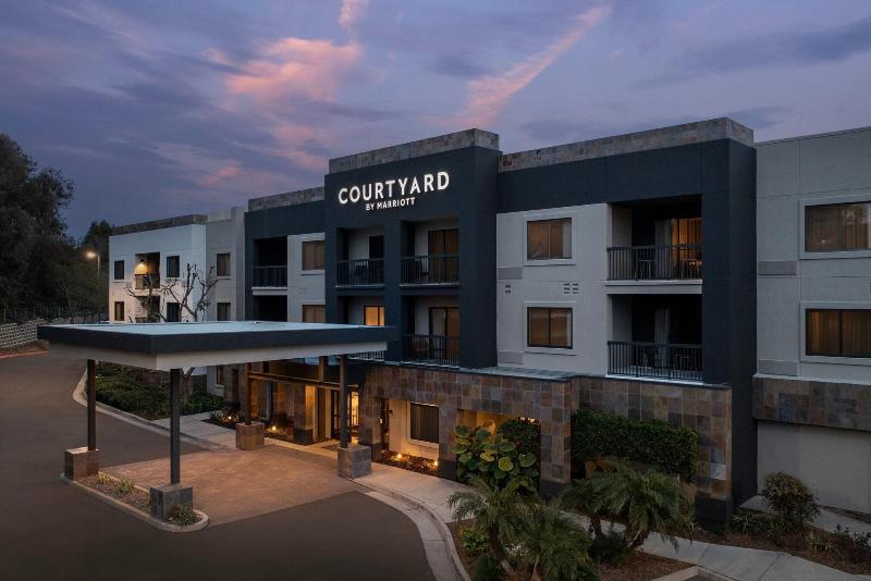 בית מלון כפרי Courtyard By Marriott San Diego Carlsbad