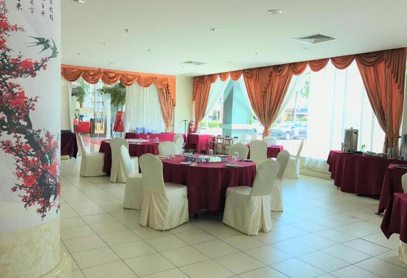 בית מלון כפרי Grand Kampar