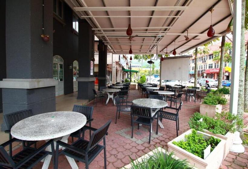 בית מלון כפרי Grand Kampar