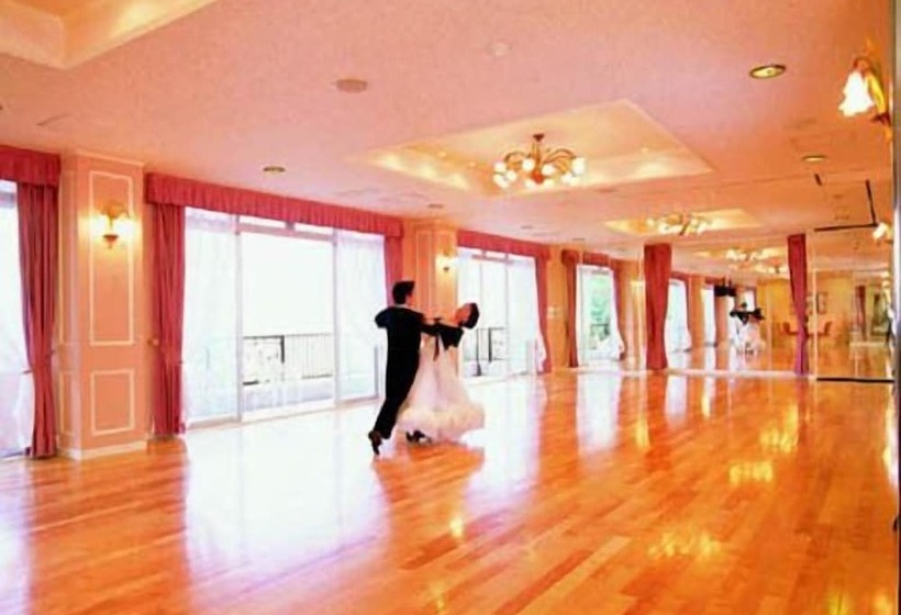 Hotel Maritime Kaikoen