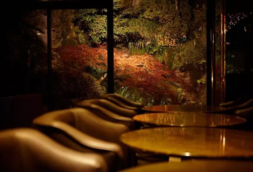 Hotelli Beautiful Japanese Garden Kagetsu
