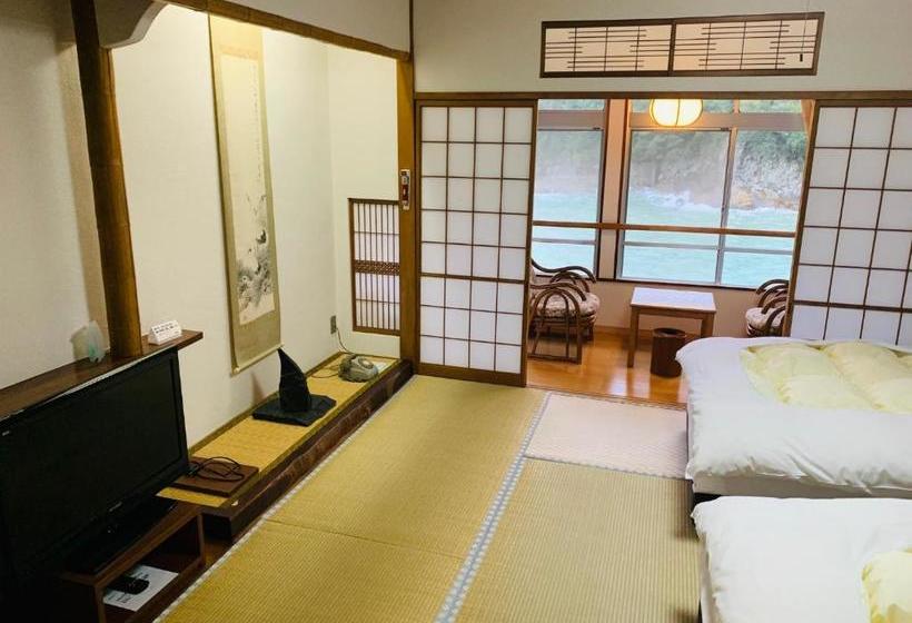 בית מלון כפרי Nagisaya