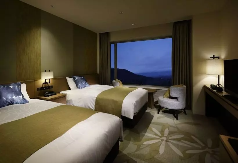 ホテル Shizukuishi Prince