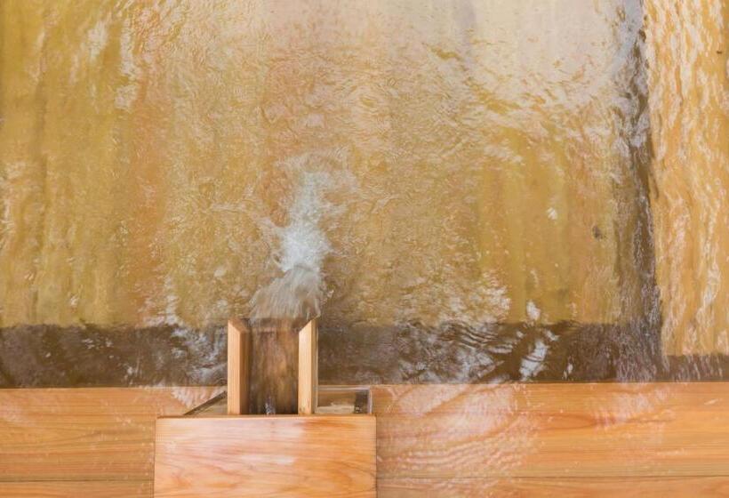 בית מלון כפרי Wataya Besso