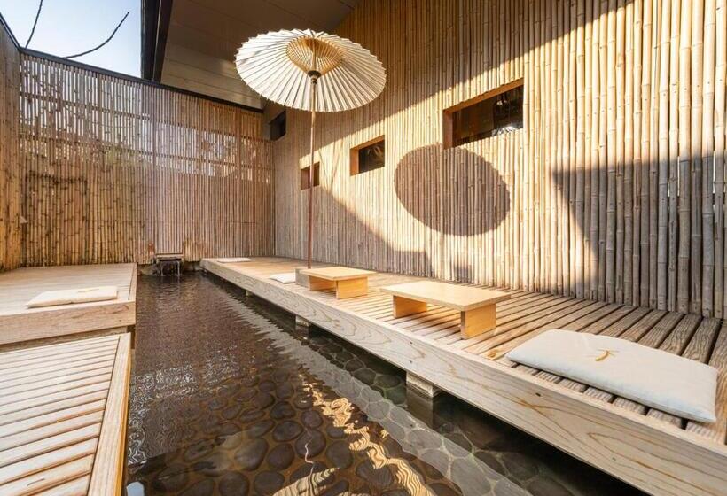 בית מלון כפרי Wataya Besso