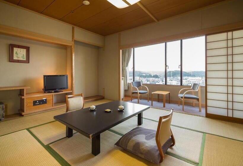 בית מלון כפרי Wataya Besso