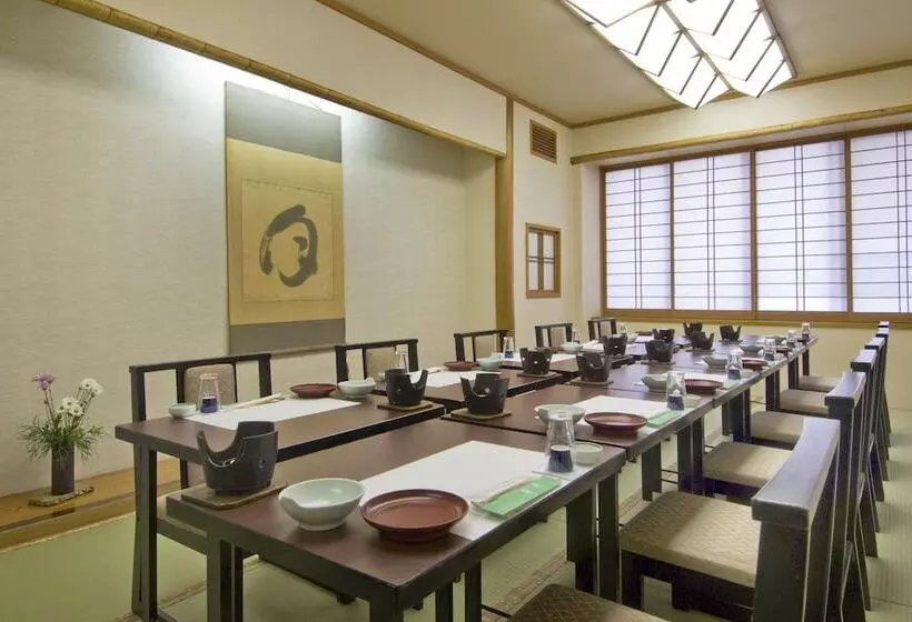 Moriaki Ryokan