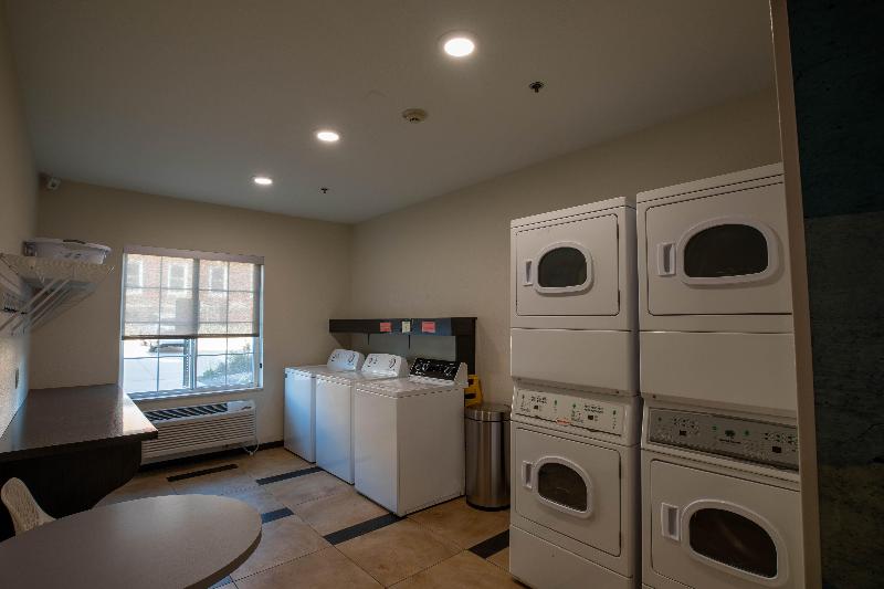 ホテル Candlewood Suites Saint Joseph