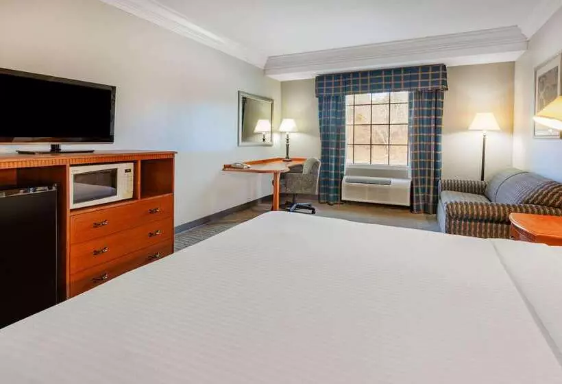 ホテル Days Inn By Wyndham Alta Vista