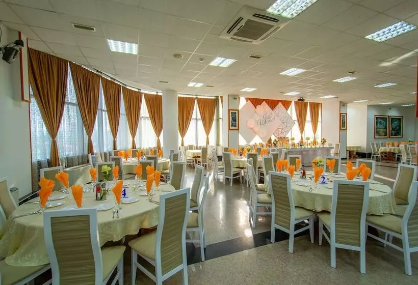 هتل Kristal Palas