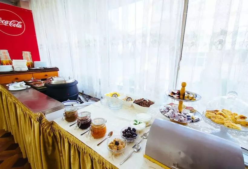 هتل Kristal Palas