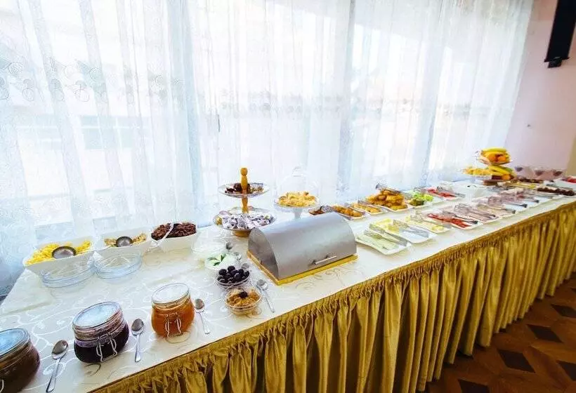 هتل Kristal Palas