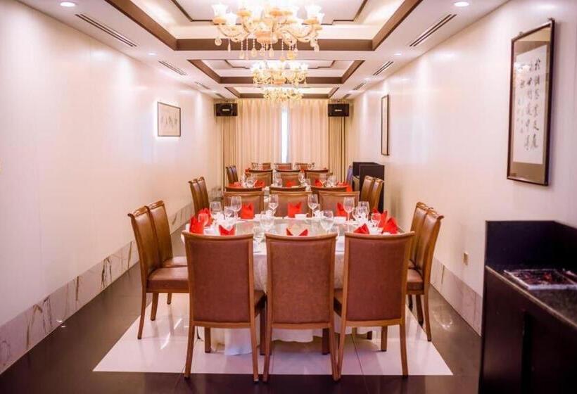 ホテル Le President