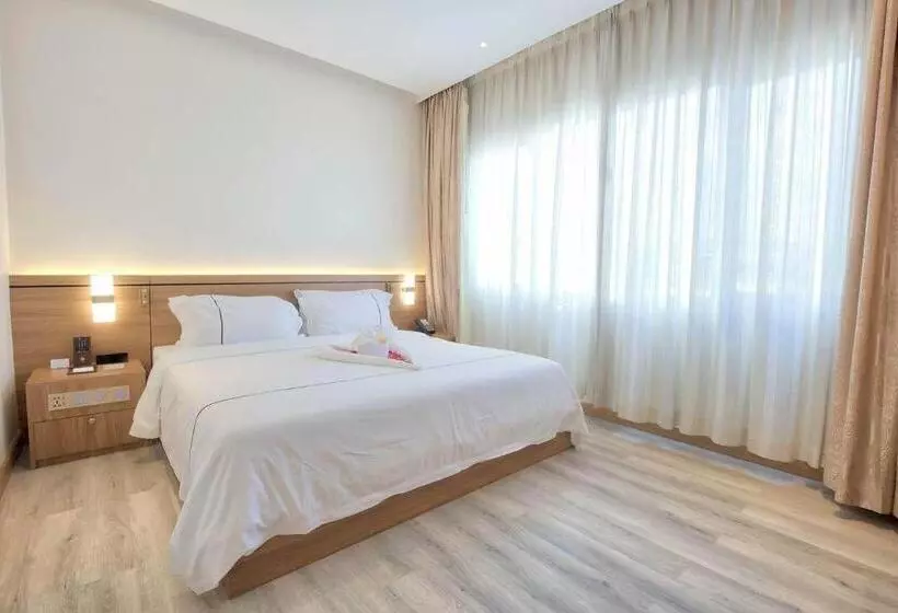 בית מלון כפרי Le President