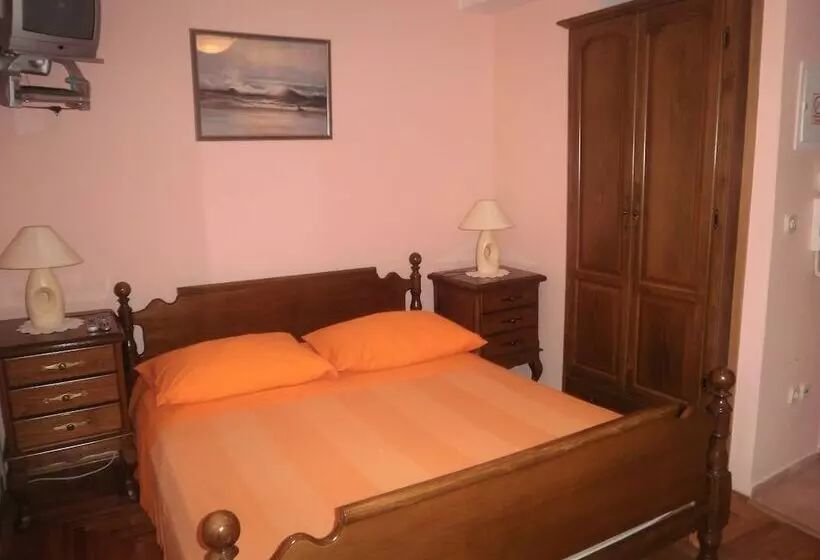 Hotelli Palace Stafileo