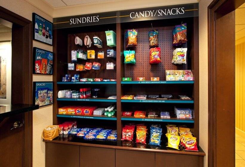 هتل Staybridge Suites Indianapolis Airport, An Ihg