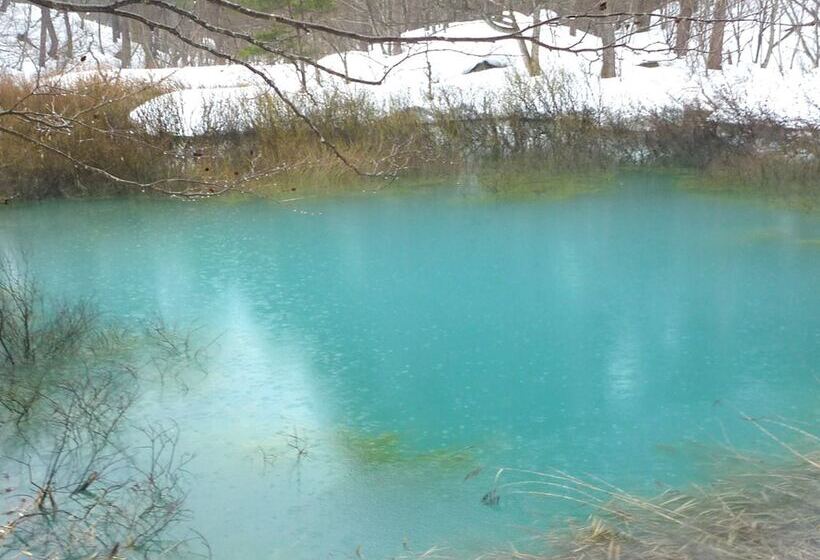 فندق Urabandai Lake Resort Goshiki No Mori