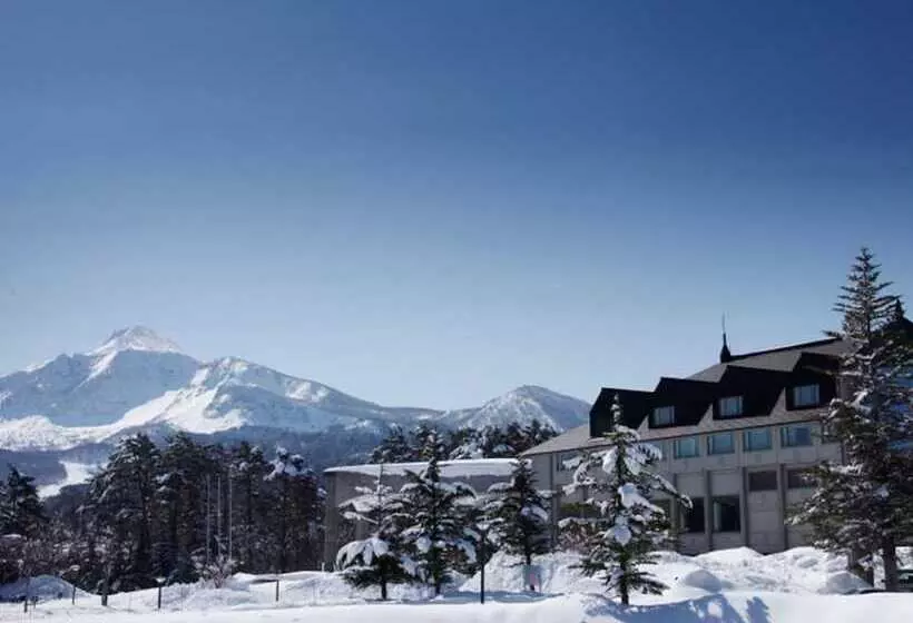 Отель Urabandai Lake Resort Goshiki No Mori
