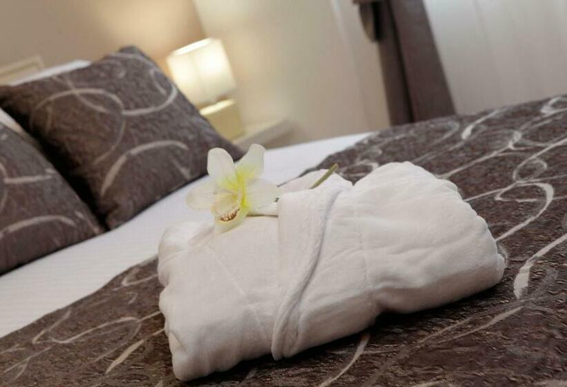 فندق Villa Telenta