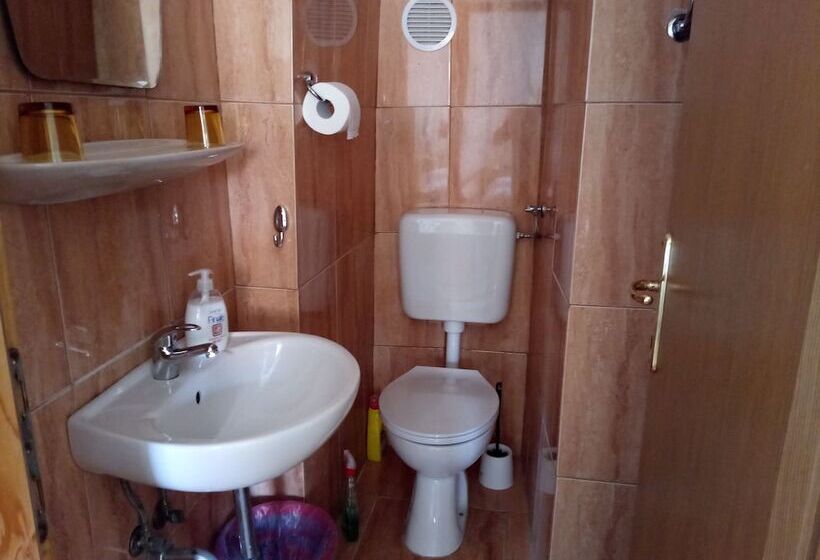 膳宿费 Accommodation Old Town Vitaic