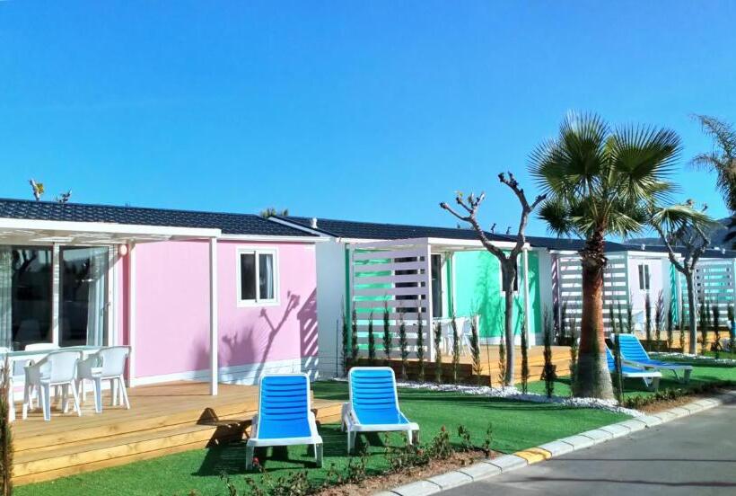 Resort Camping Almafrá