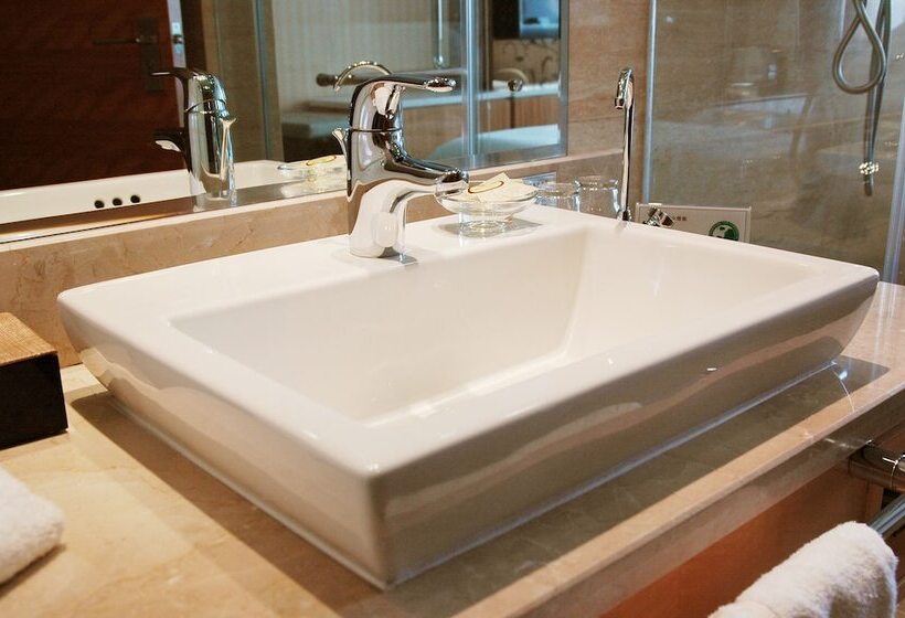 The Brigh Radiance Hotel Weihai