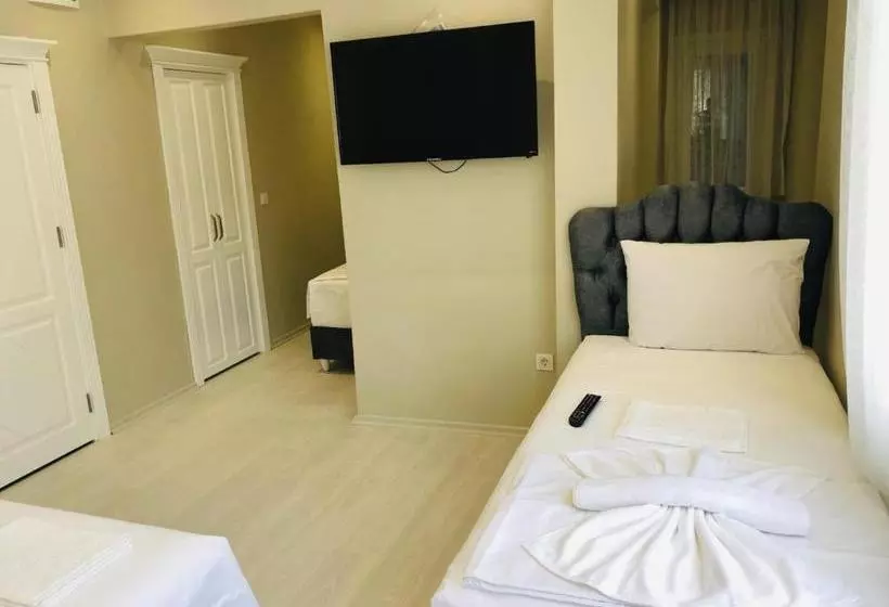 هاستل The Empress Theodora Hotel Ll