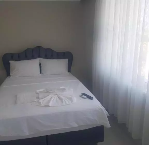 هاستل The Empress Theodora Hotel Ll