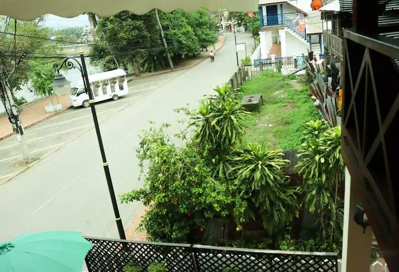 ホテル Ban Lakkham River View