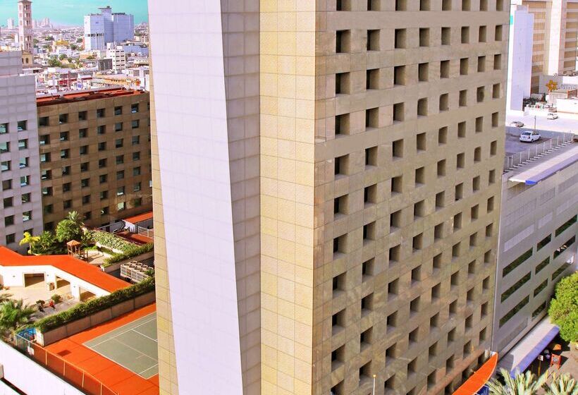 Istay Hotel Monterrey Histórico