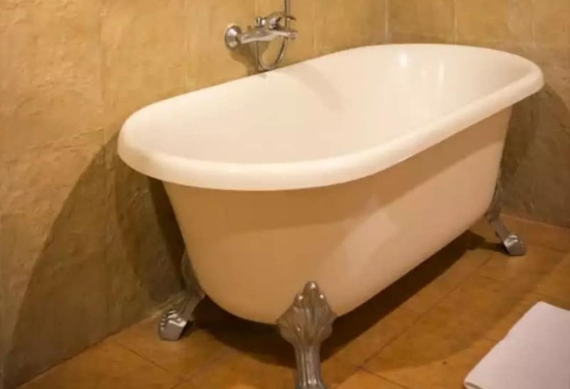 Pakse Hotel & Restaurant