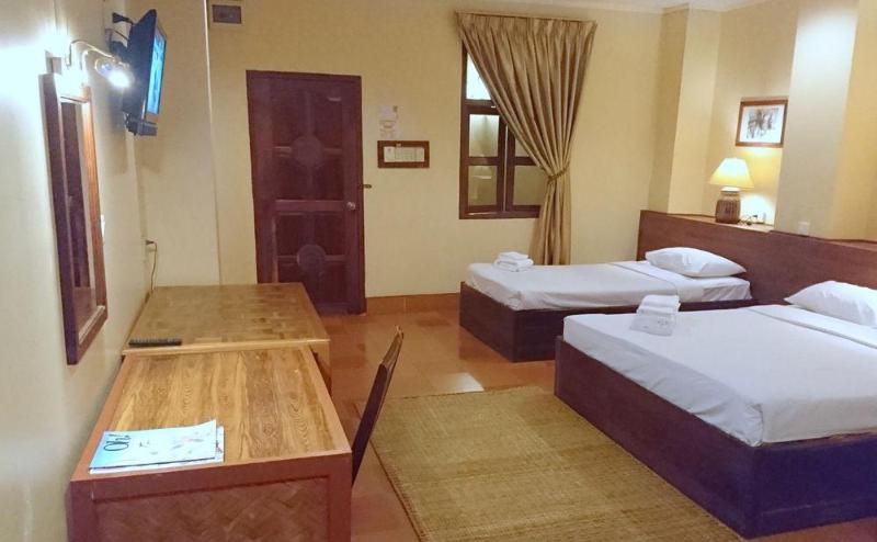 Pakse Hotel & Restaurant