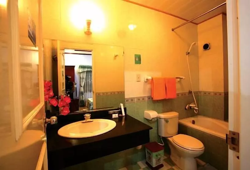 هتل Princes Catba