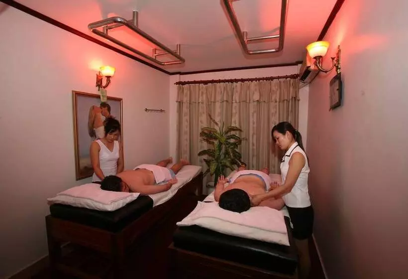 هتل Princes Catba