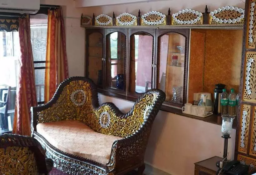 בית מלון כפרי Welcomheritage Grace